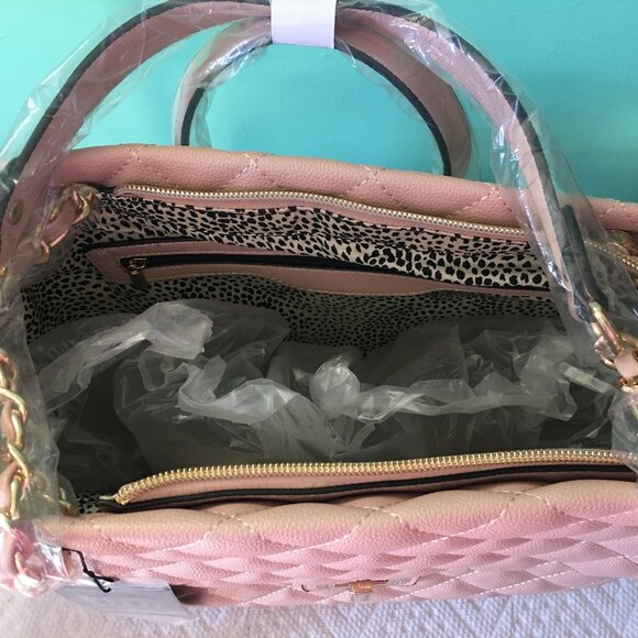 ELLO Shirley Quilted Chain Tote Bag NWT!!!! - Picture 4 of 10